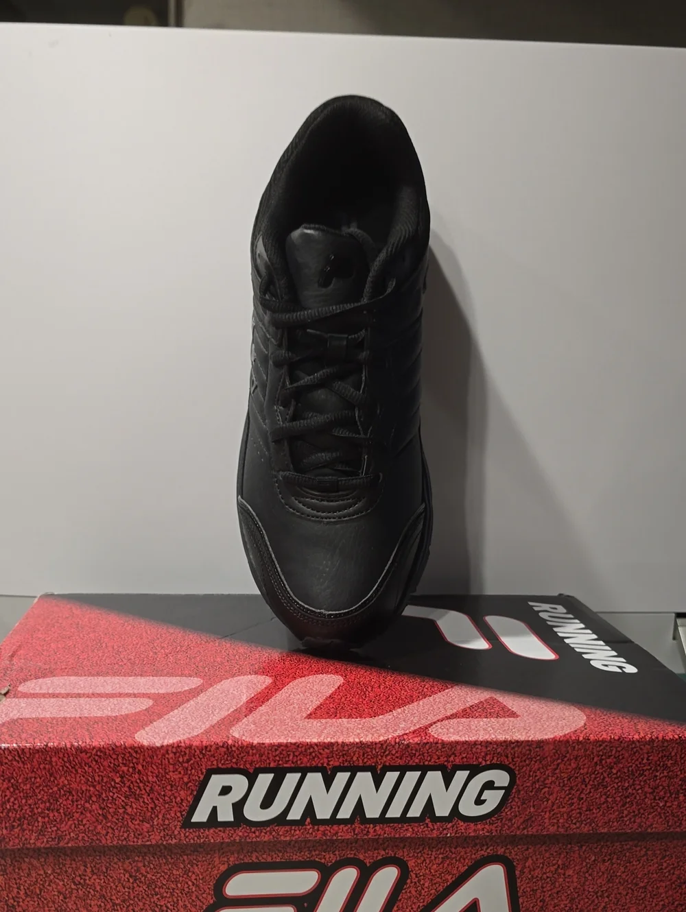 Fila Men's All-Black Athletic Running Shoe